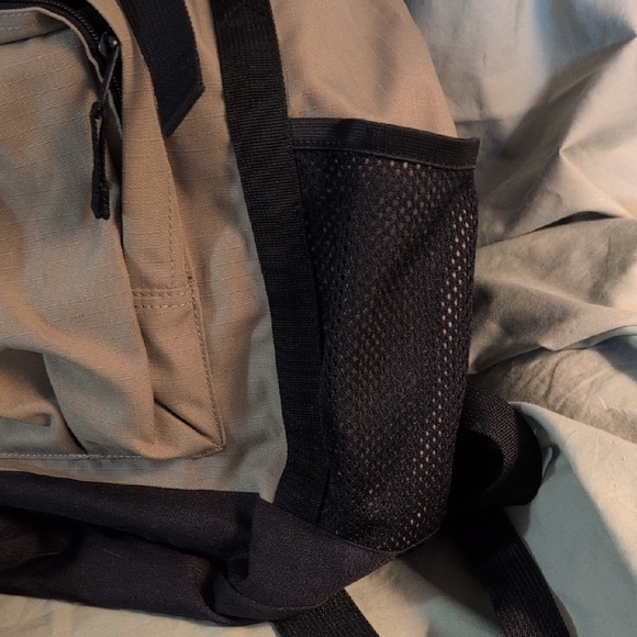 CW Gear Backpack - Picture 5 of 15